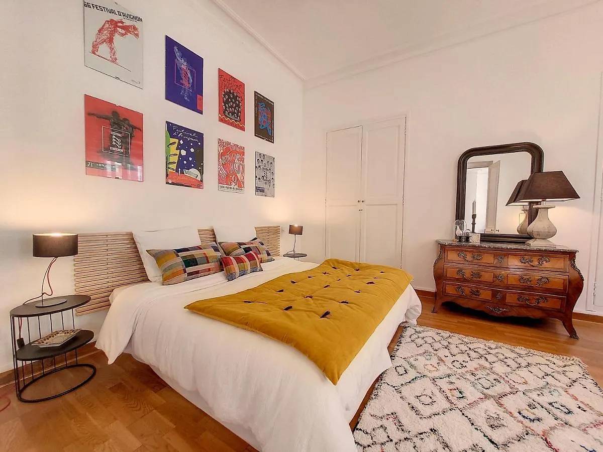 Escale Citadine Au Centre D'Avignon, Climatisation, Appartement De Charme, Spacieux Et Lumineux 0*, Avignon France